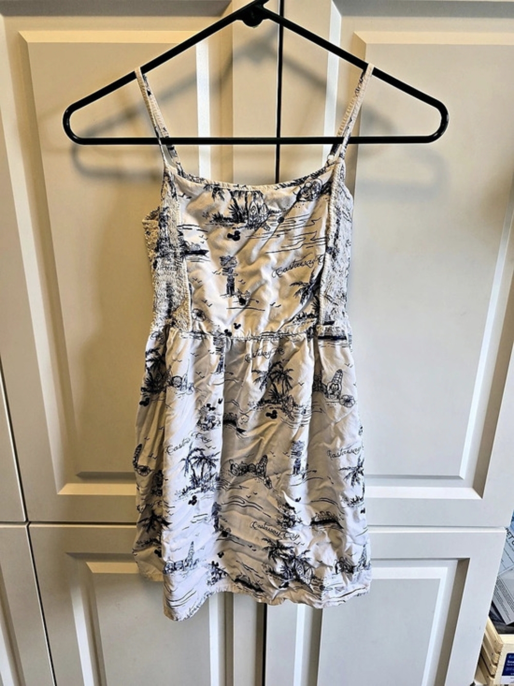 Disney Cruise Line Castaway Cay Mickey Mouse Toile Dress, Girls Large